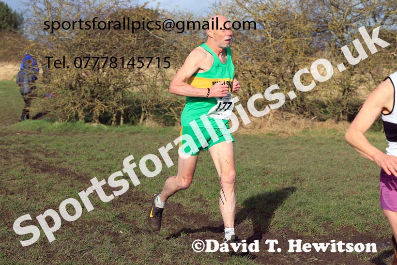 Womens 35 and Over and Mens 65 and Over, 2024 NEMAA Cross Country Champs., Wallsend. Photo: David T. Hewitson/Sports for All Pics